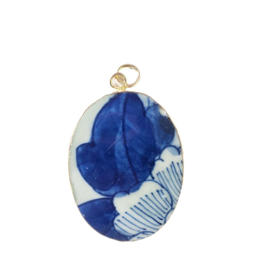 Ming Blue & White Floral Ceramic Oval Pendant Chinoiserie Pottery Shard Jewelry